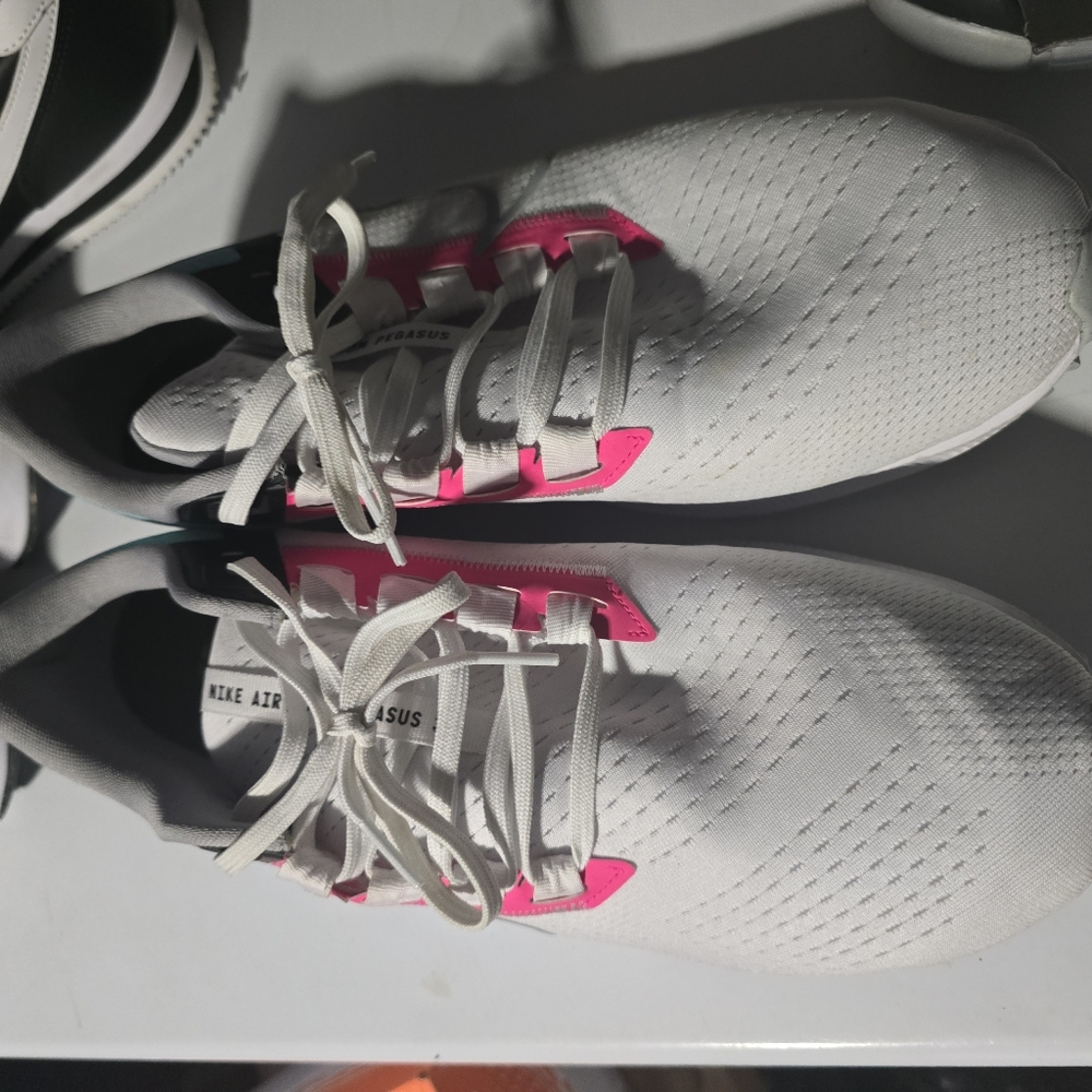 nike - Picture 6 of 7